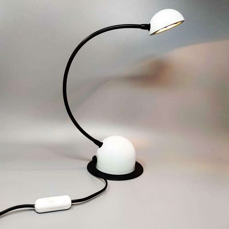 1970s Gorgeous White Table Lamp By Veneta Lumi. Made In Italy photo Lighting