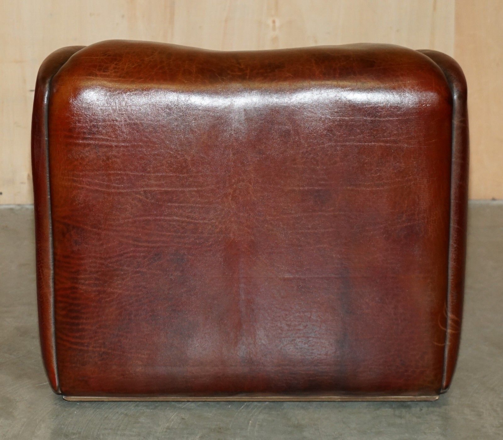 Furniture Pair Of Restored De Sede Ds47 Reclining Brown Buffalo Neck Leather Armchairs photo