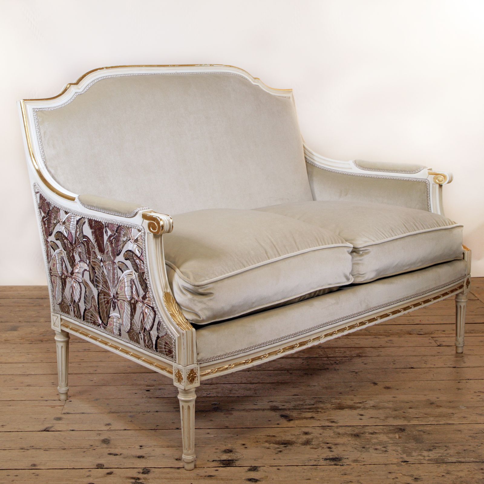 A Louis Style Canapé Settee In Holland & Sherry Velvet And Lizzo Embroidered Linen photo for sale