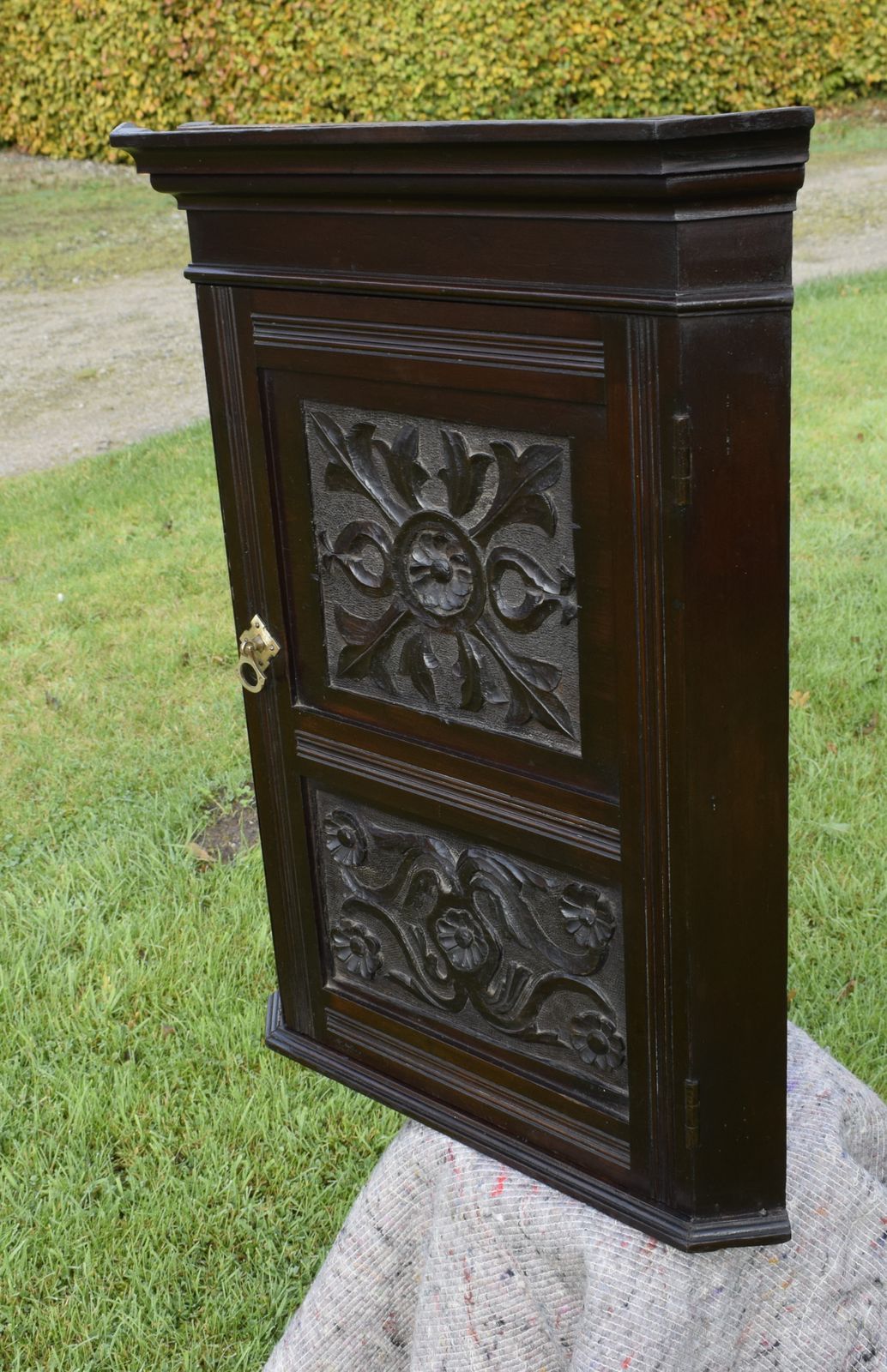 photo for sale Late Victorian Pine Corner Cupboard