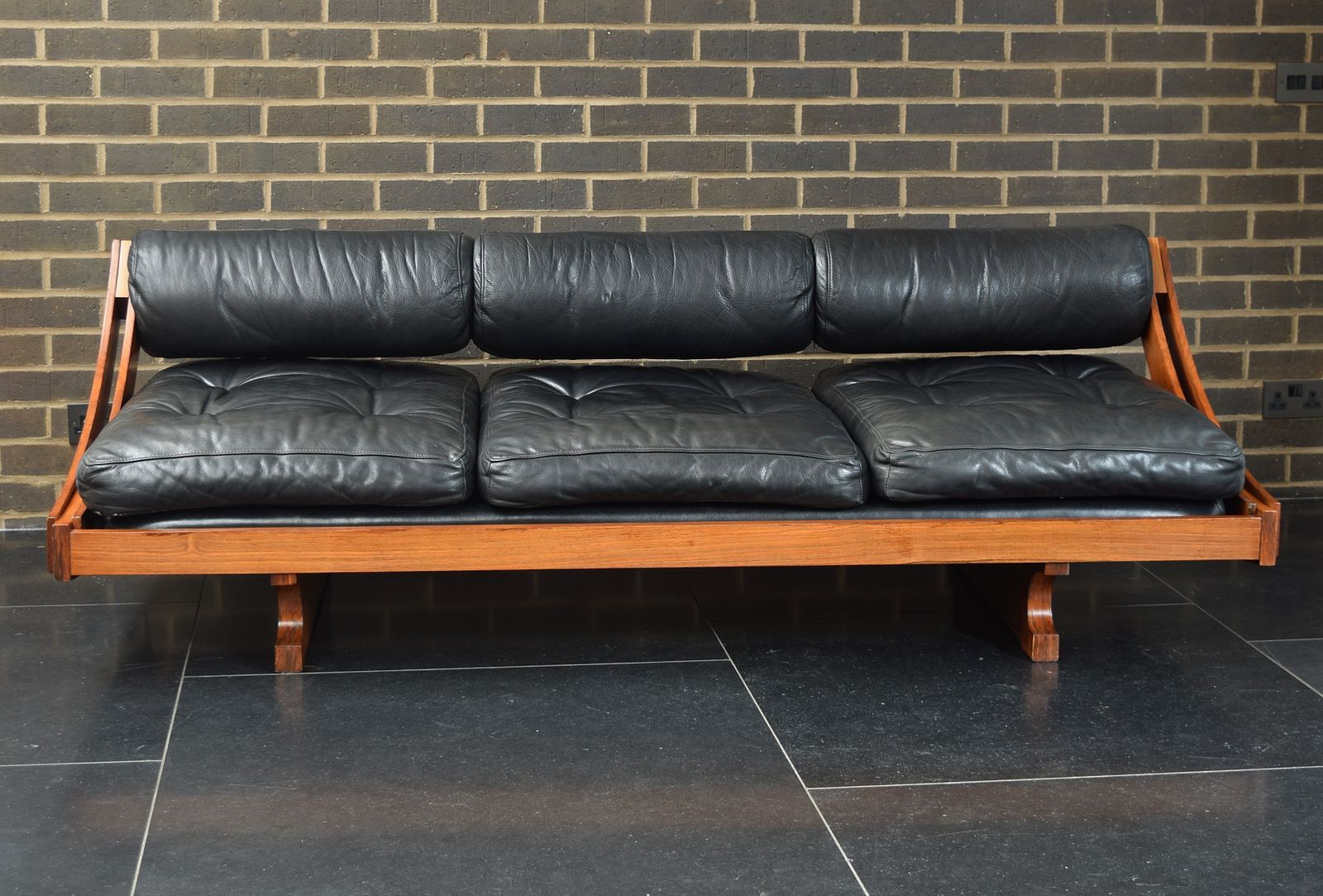 Gianni Songia Gs195 Daybed By Sormani 1963 Italy photo furniture