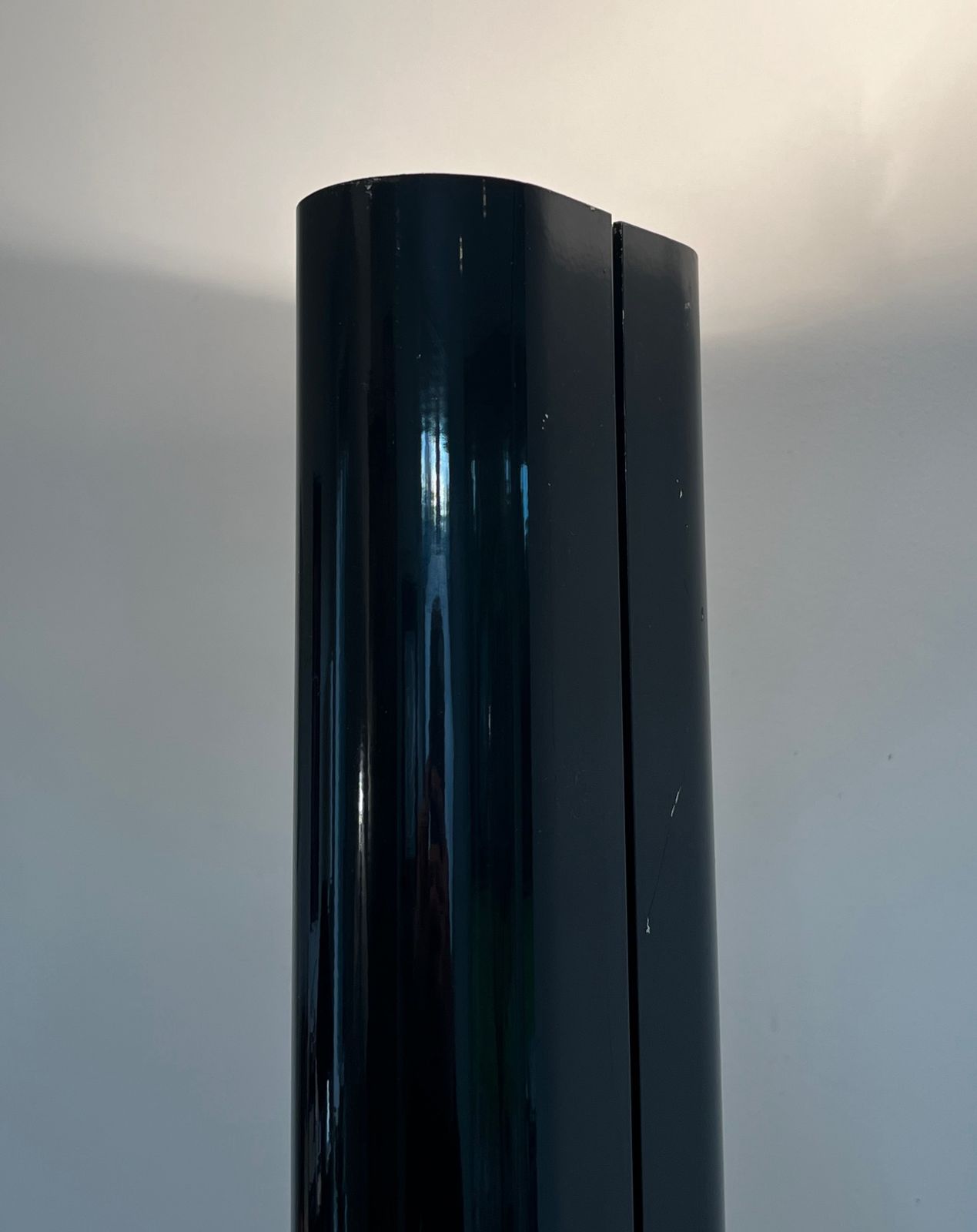 Halogen Floor Lamp Model Megaron In Black Lacquered Metal By Gianfranco Frattini photo 2450.0