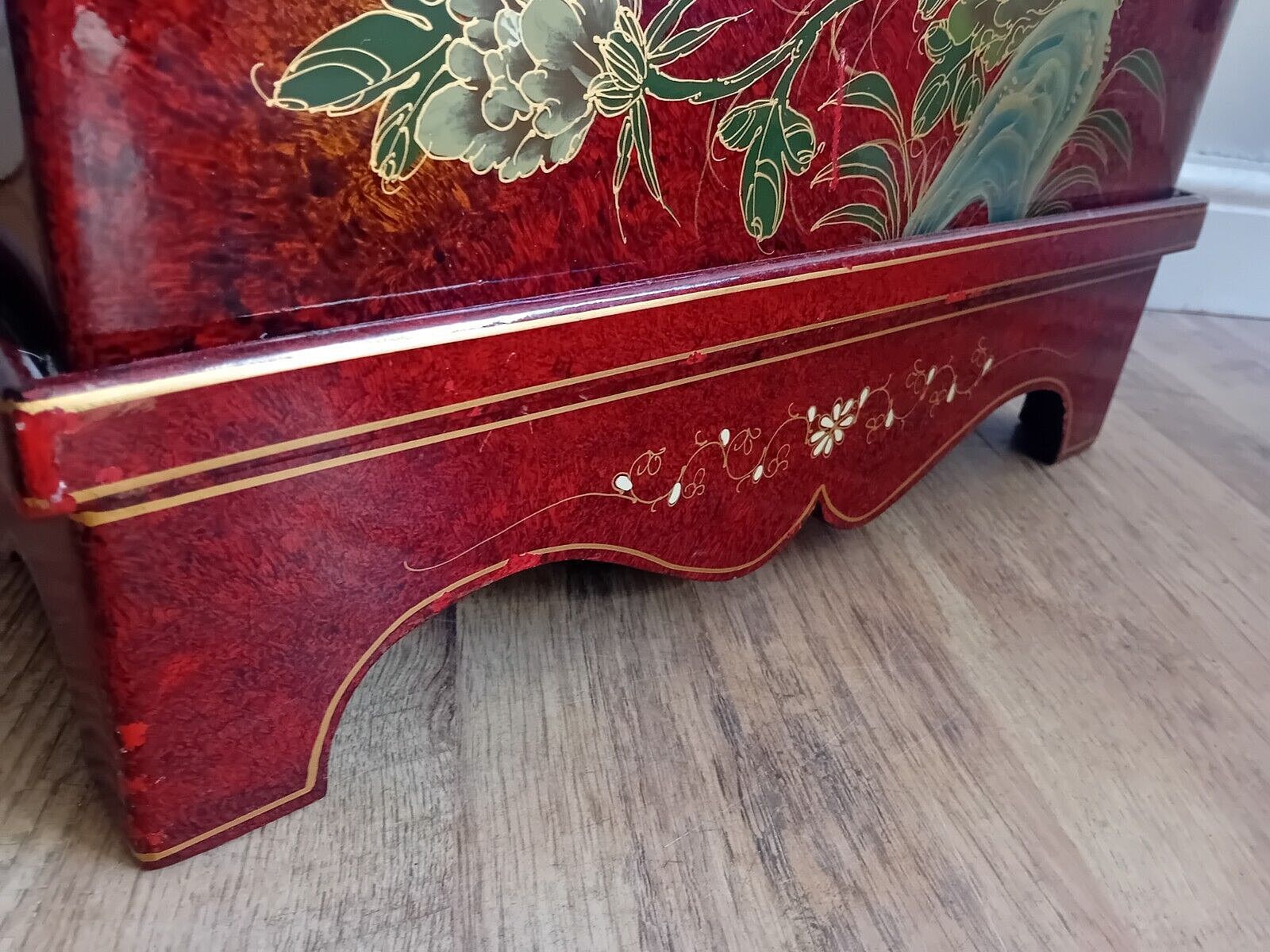 Beautiful Mid Century Chinese Lacquered Wood Chest With Removable Stand photo vinterior