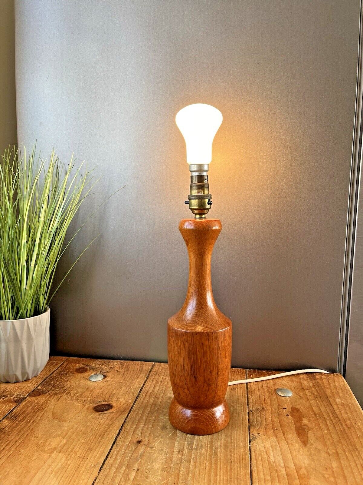 Mid Century 60's 70's Scandi Turned Teak Wooden Desk Bedside Light Table Lamp