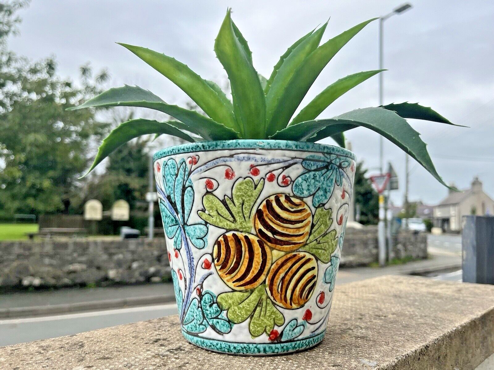 photo furniture Mid Century Italian Floral Leaf Lemons Planter Plant Pot 60's Turquoise Fratelli