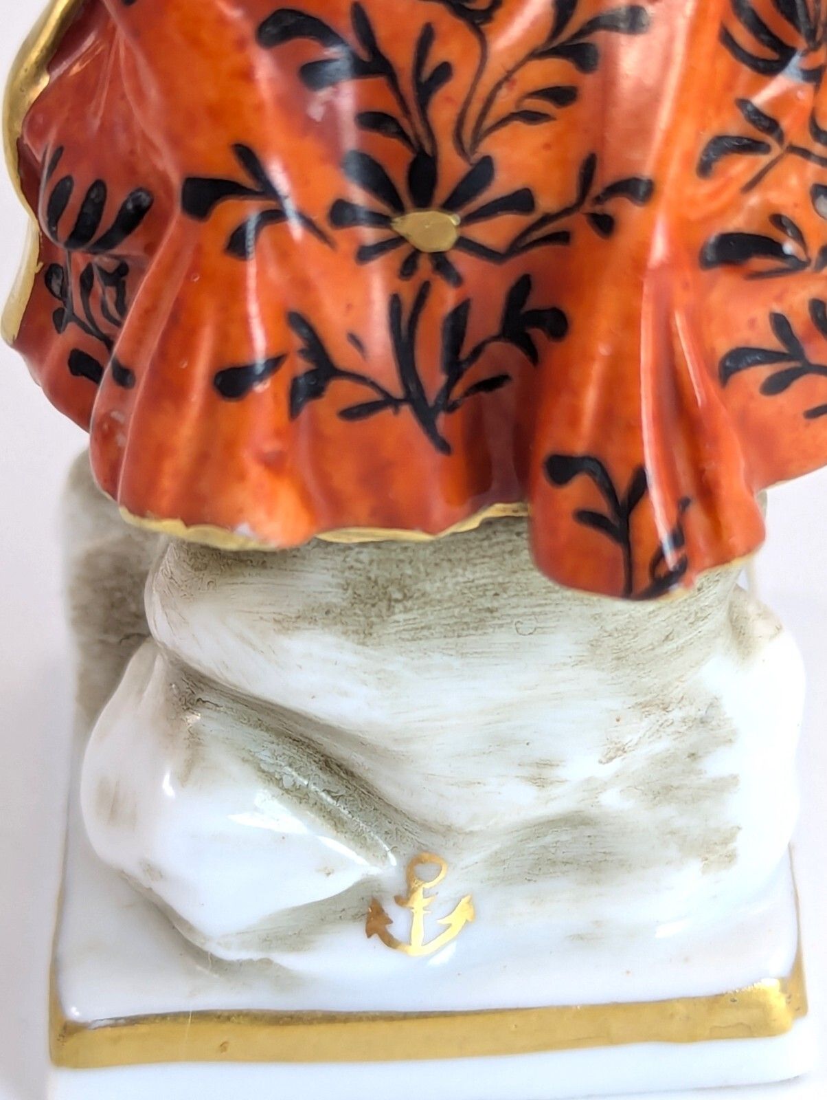 Antique Porcelain Figurines Of Farmer And Gardener, In Chelsea Style, 19th photo vintage