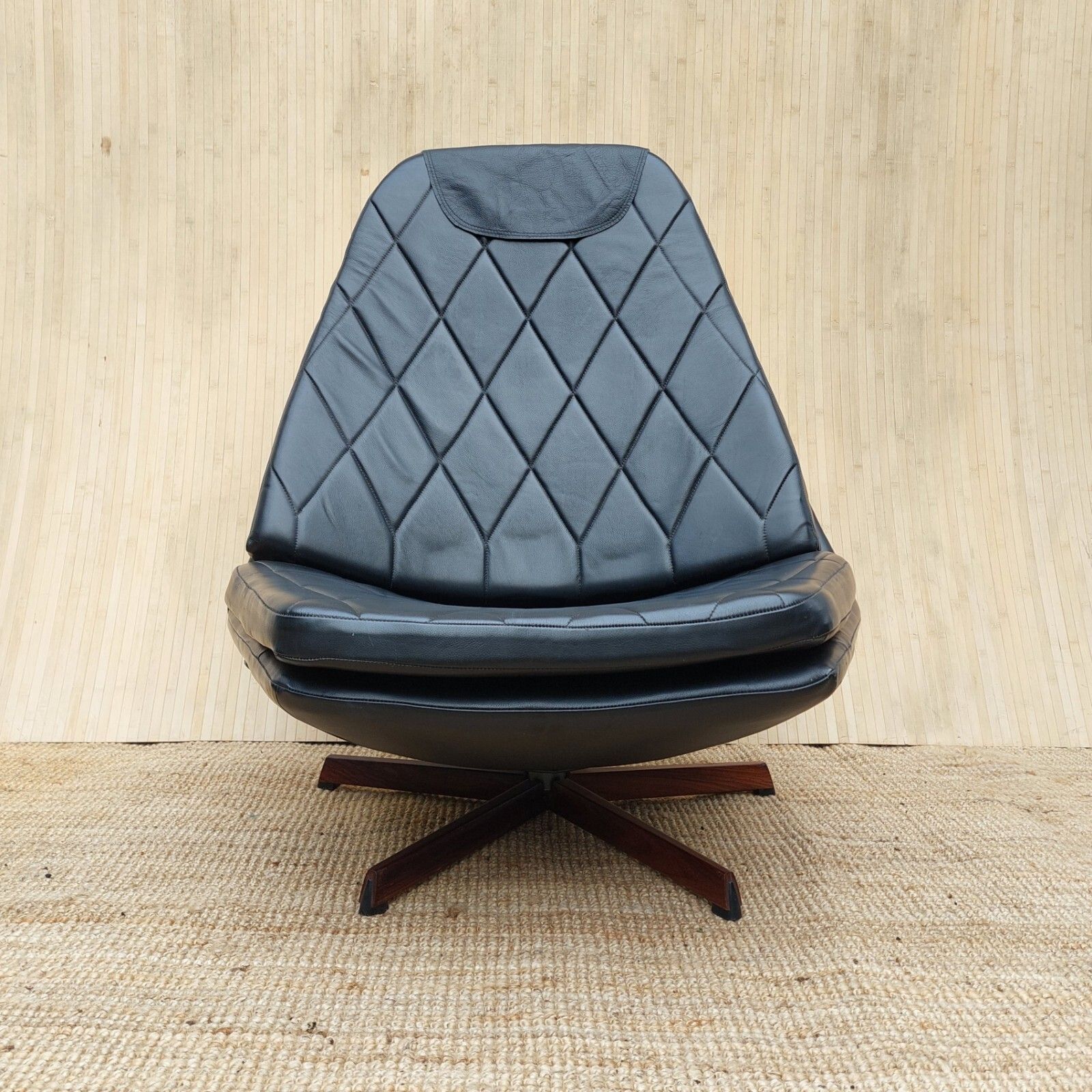 Fab Vintage 1970s Danish Madsen & Schubell Swivel Recliner Chair Black Leather photo furniture