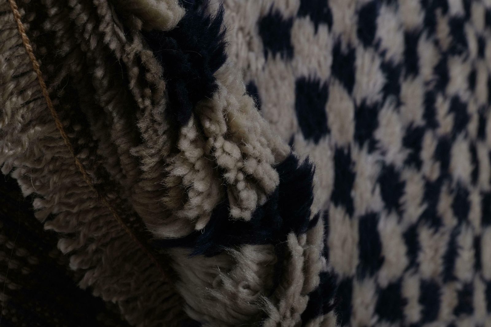 1980s Turkish Mohair And Wool Tulu Shag Rug 2'5'' X 4'6'' photo vinterior