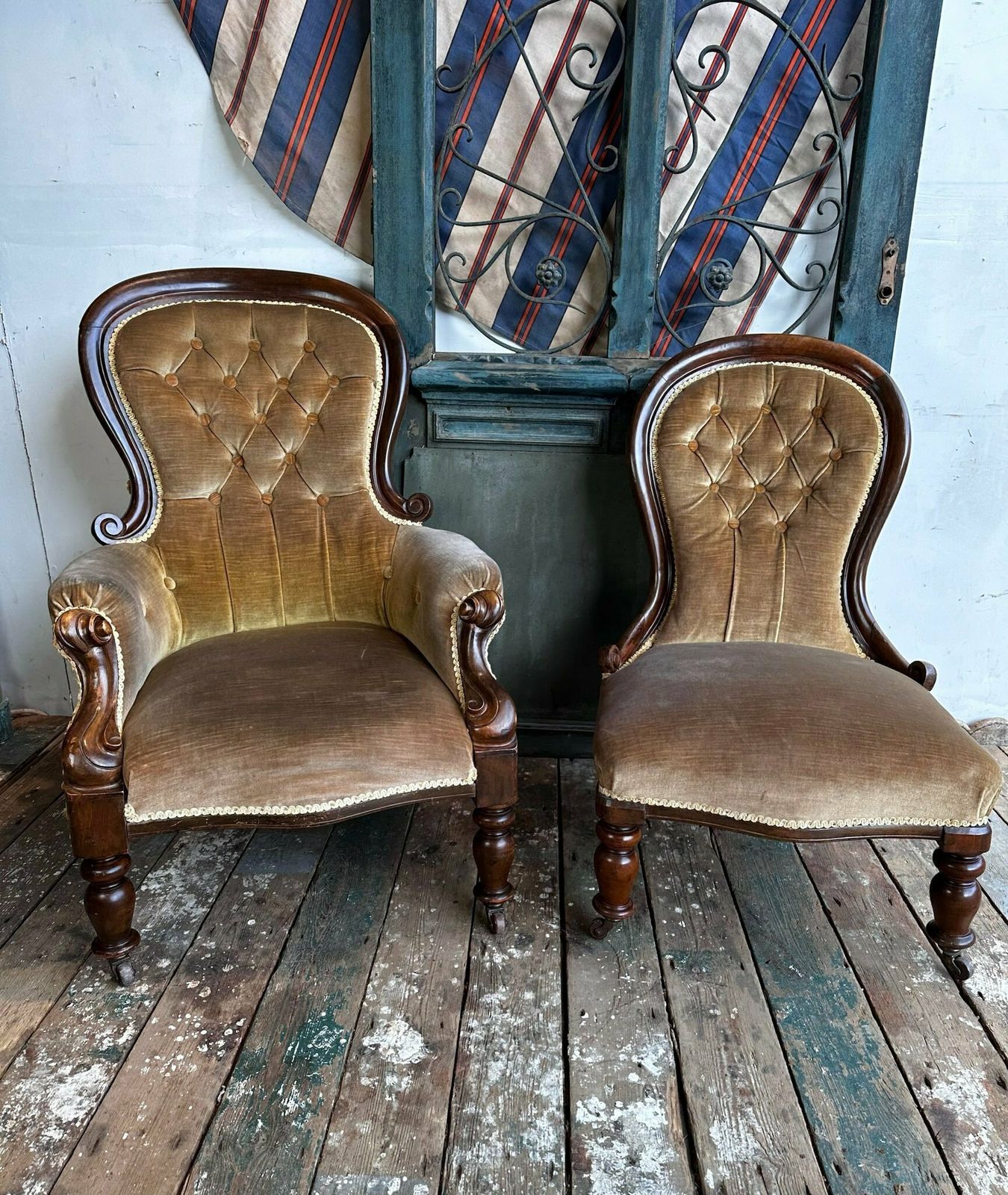 Beautiful English Velvet Chair W/ Mahogany Frame C.1910 photo furniture