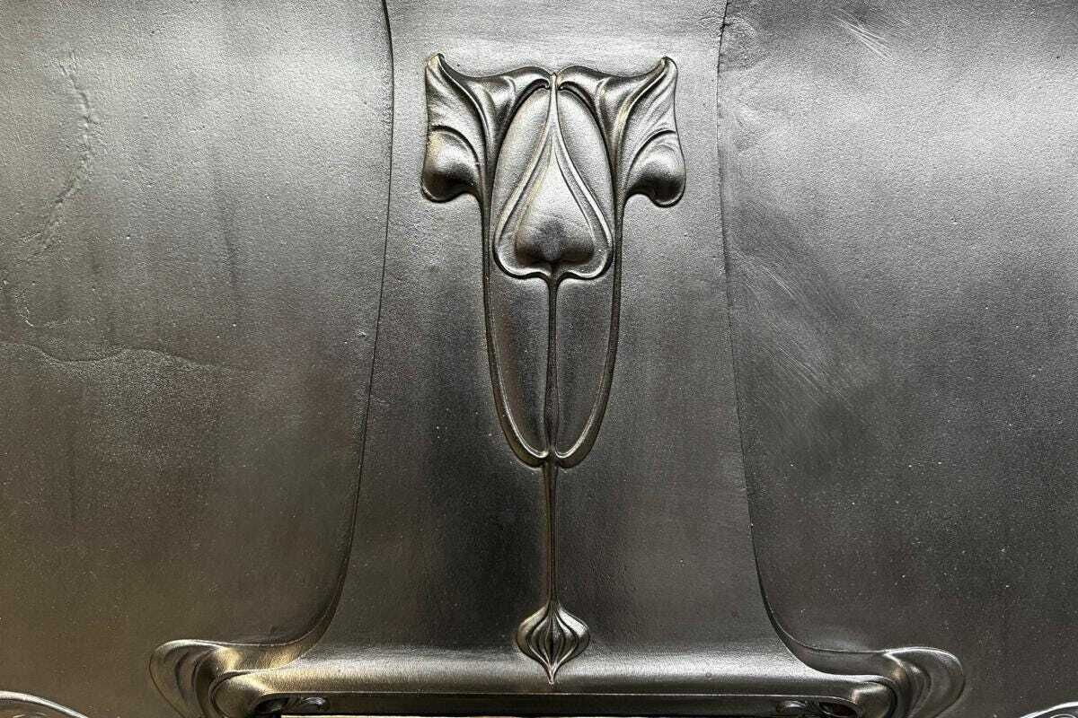 Large Tall Reclaimed Art Nouveau Edwardian Cast Iron Combination Grate photo for sale