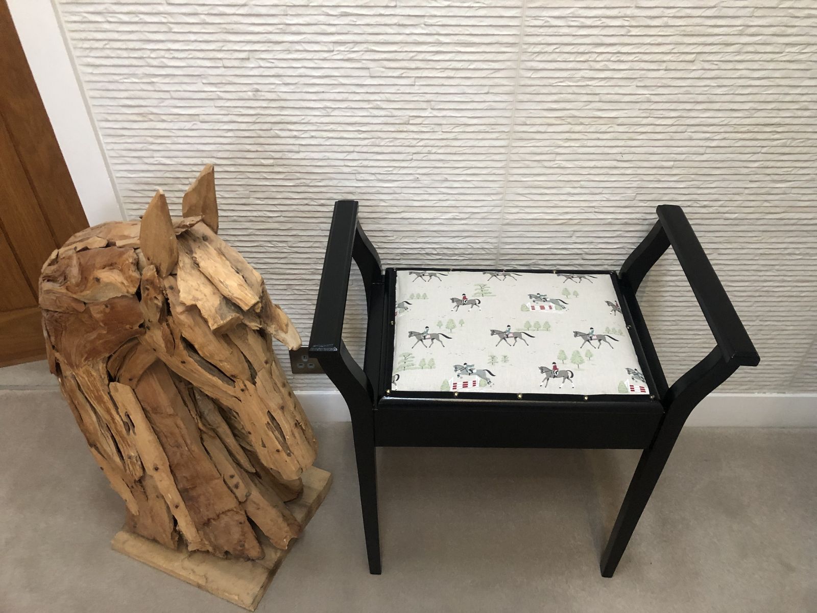 Beautifully Renovated Sophie Allport Show Jumping / Equestrian Fabric photo for sale