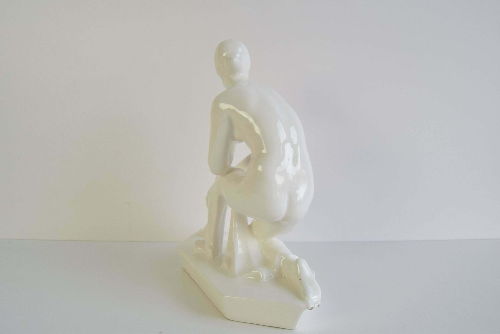 Ceramic Sculpture Of A Naked Woman By Hubert Kovařík/Svitavka, Circa 1920's. photo vinterior
