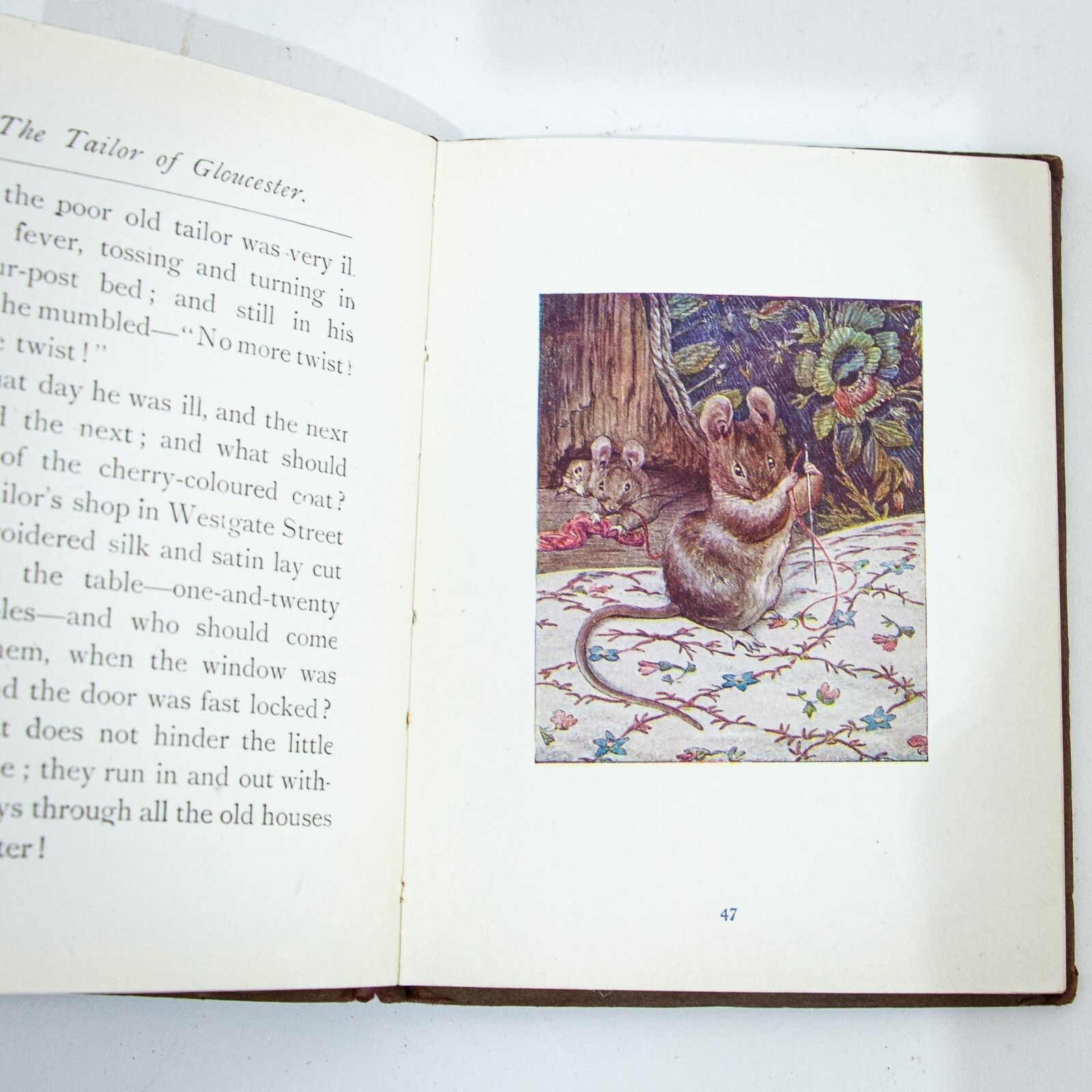 Beatrix Potter 1st Trade Edition ' The Tailor Of Gloucester' photo vinterior