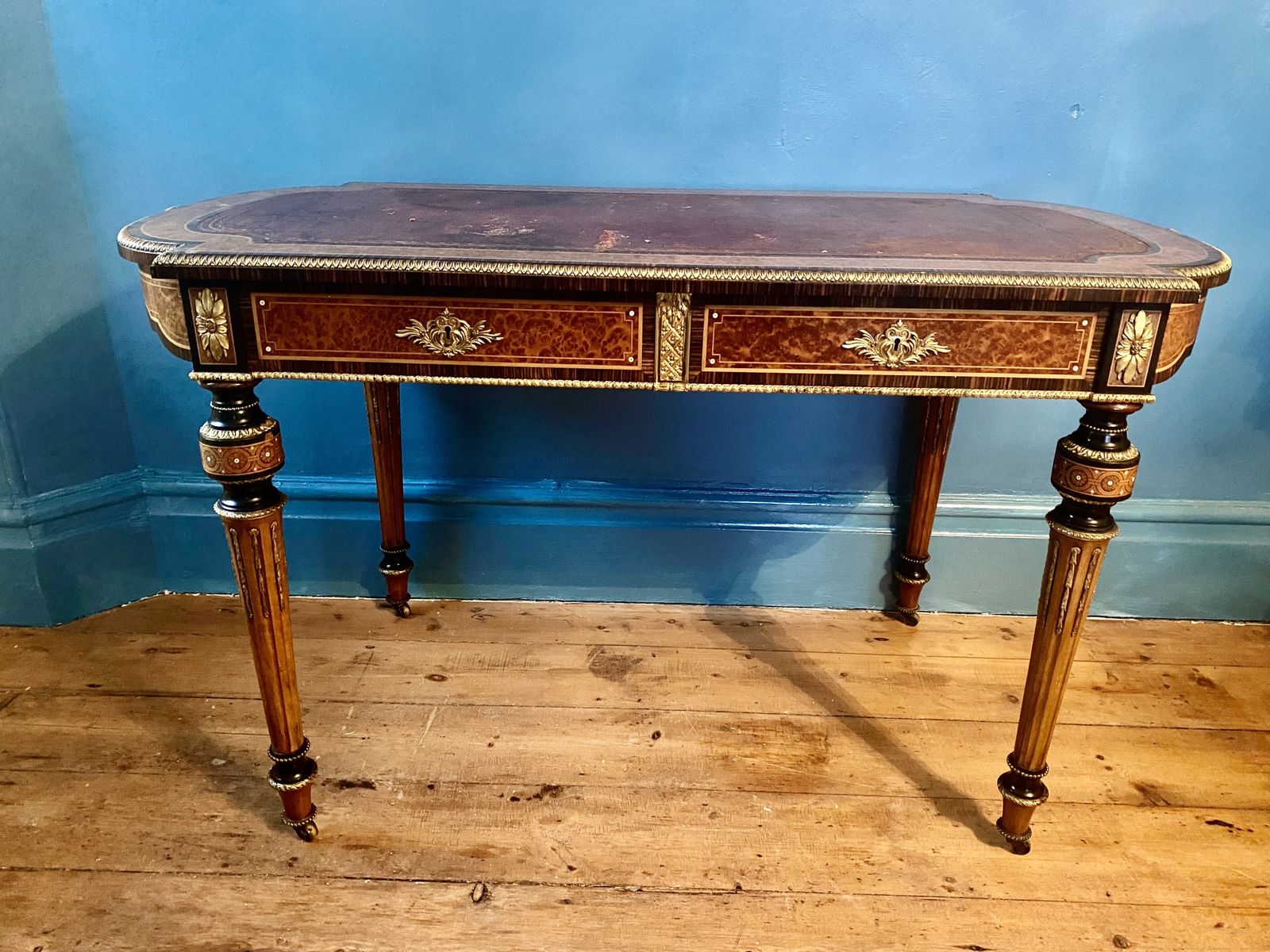 A Fine 19th Century French Style Calamander And Amboyna Ormolu Mounted Writing Desk