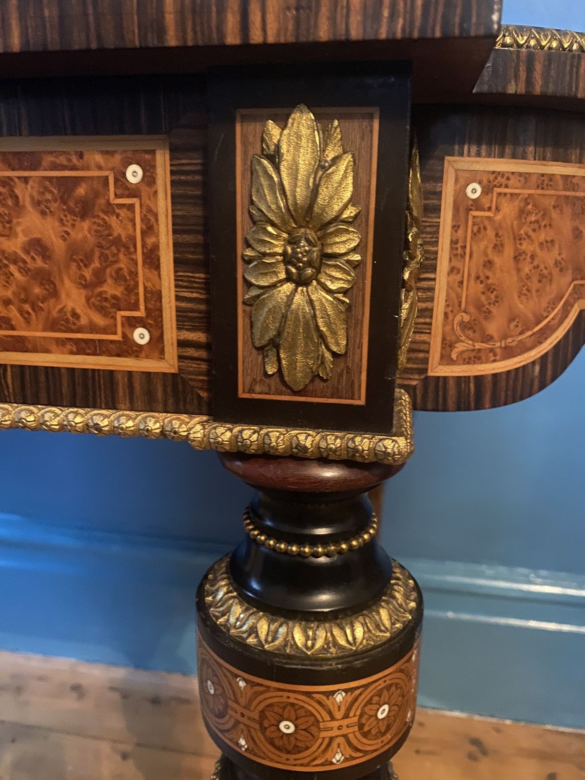 A Fine 19th Century French Style Calamander And Amboyna Ormolu Mounted Writing Desk photo furniture