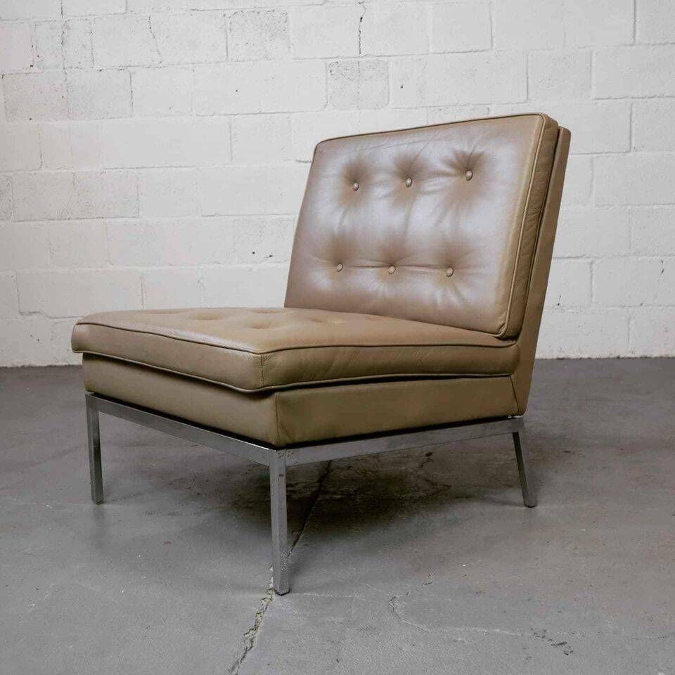 photo for sale Florence Knoll Lounge Chair, Modernist