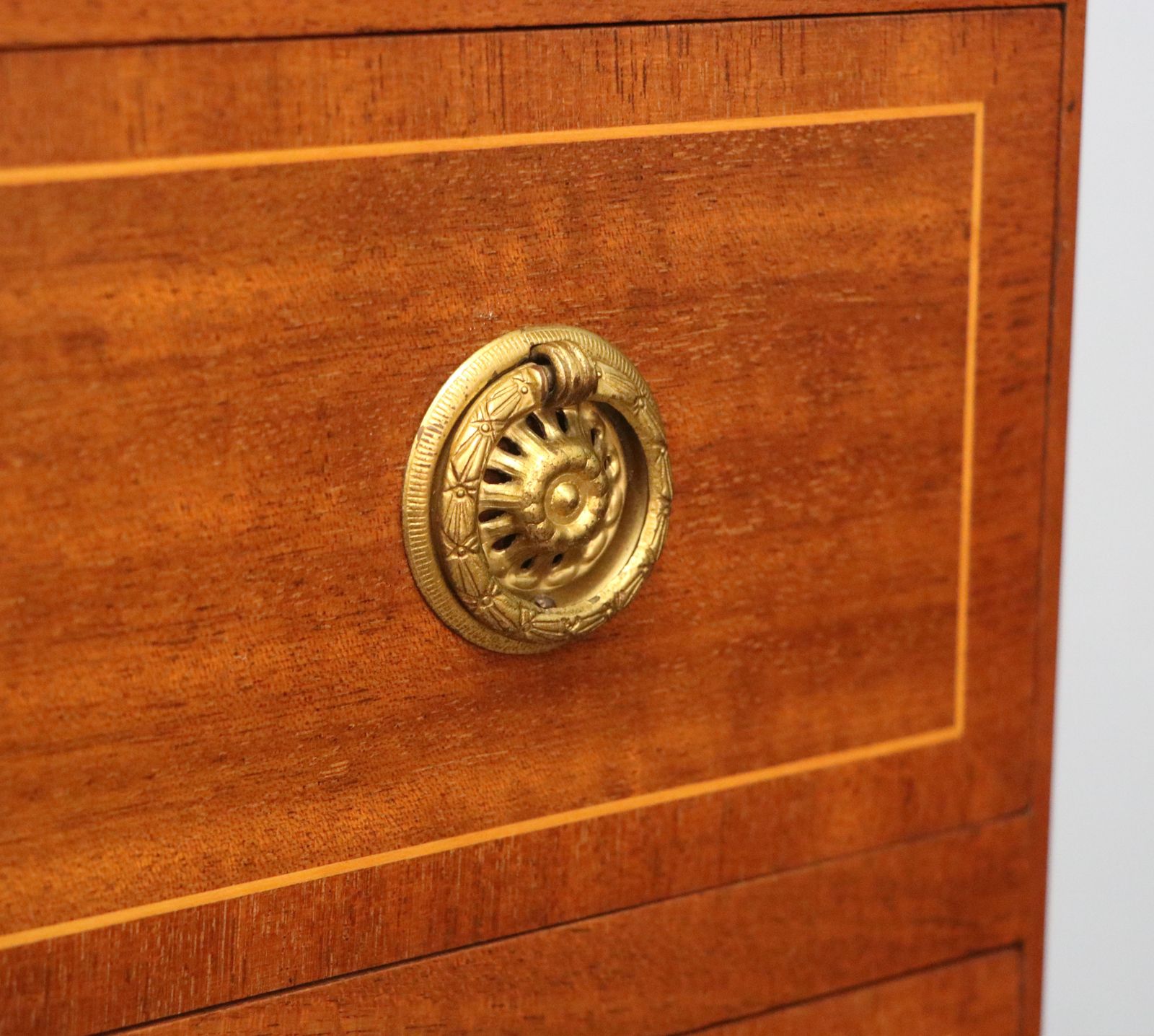 Furniture This Lovely 20th Century Georgian Revival Mahogany And Inlaid Chest Of Drawers. photo