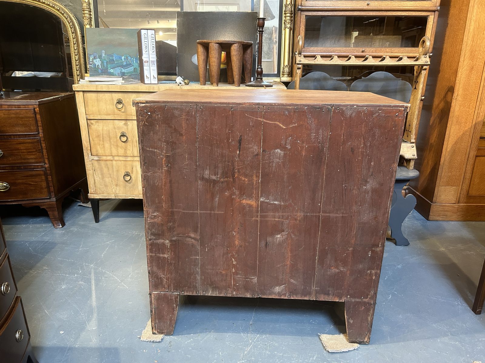 Furniture George III Bow Front Chest Of Drawers photo