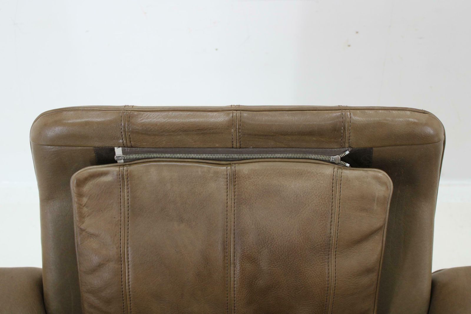 1970s Pair Of Exclusive De Sede Buffalo Leather Armchairs, Switzerland photo furniture