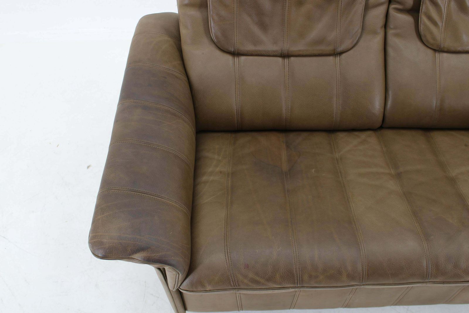 photo for sale 1970s De Sede Exclusive Buffalo Leather 2  Seater Sofa , Switzerland
