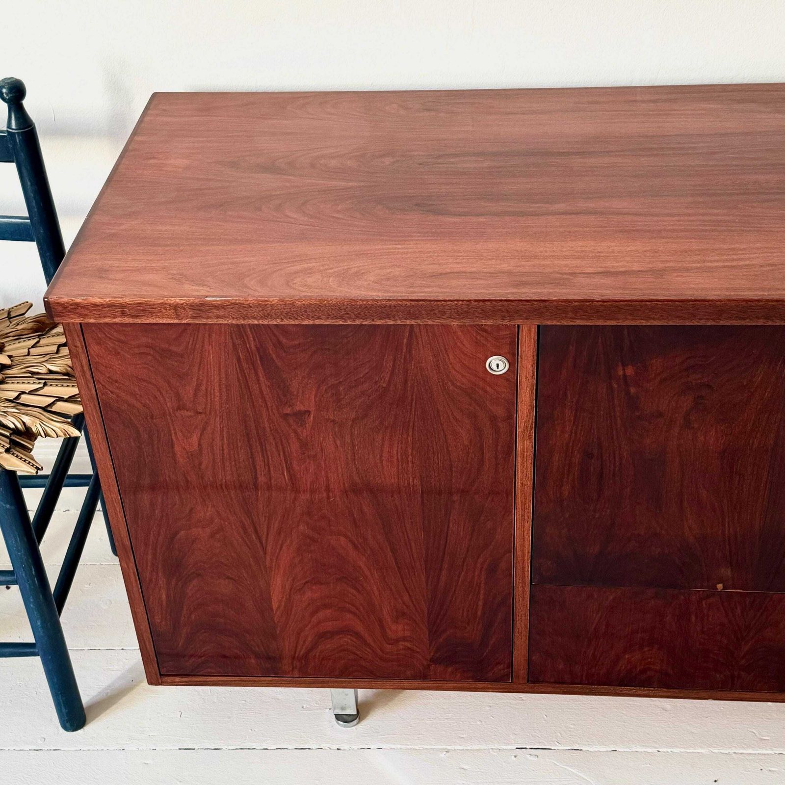 1970s Retro Rosewood And Chrome Gordon Russell Sideboard photo vinterior