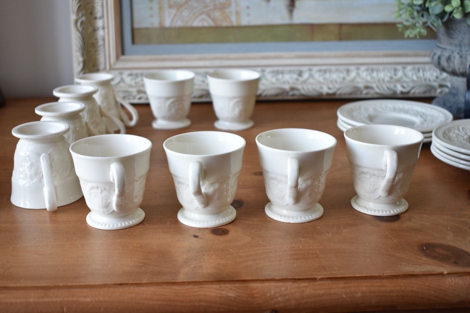 50.0 Wedgwood Etruria & Barlaston 'Patrician' Cup & Saucer Set & Coffee Pot 21 Pieces photo