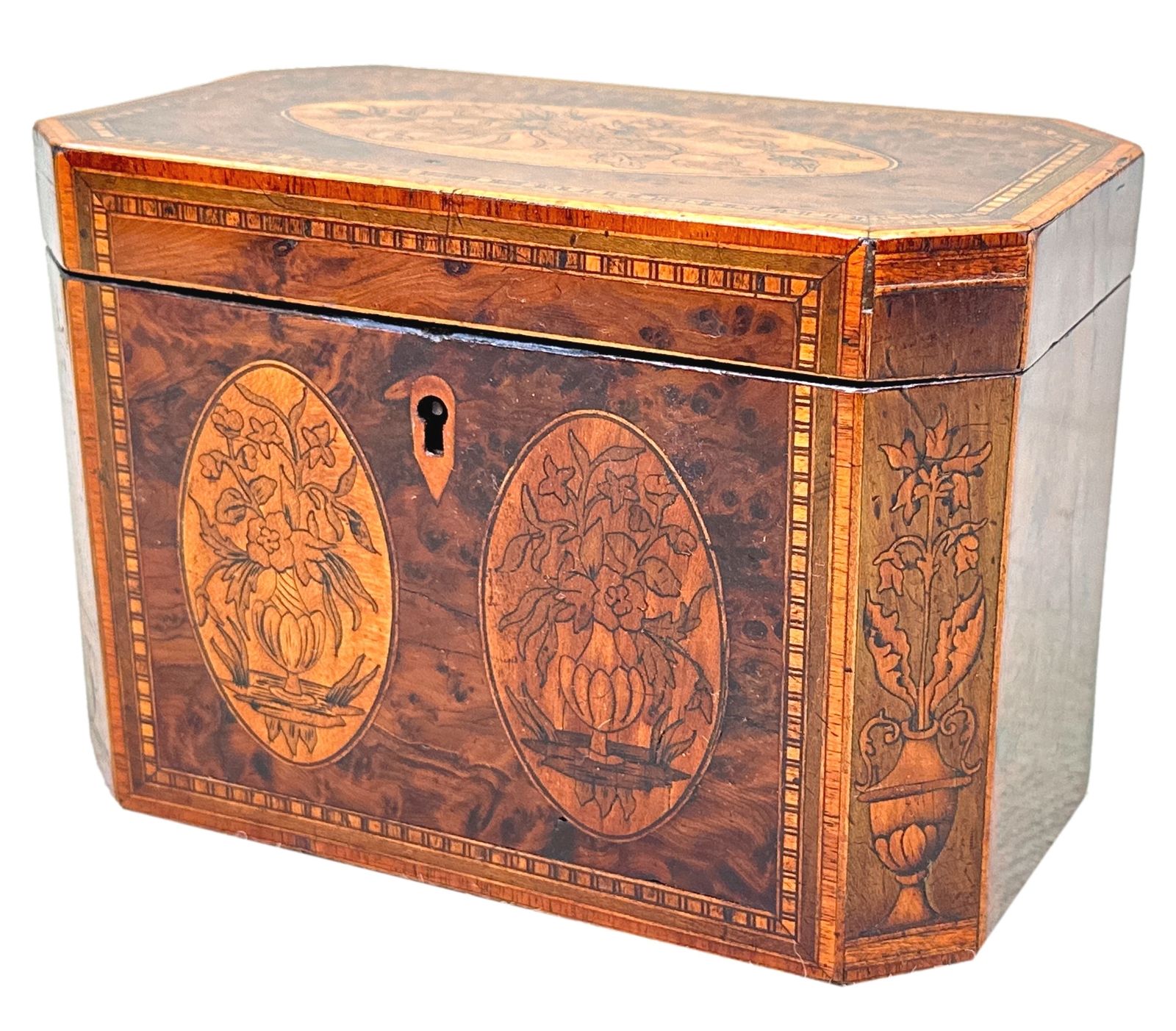Georgian Yew Tea Caddy With Floral Inlaid Decoration (England, Circa 1780)
