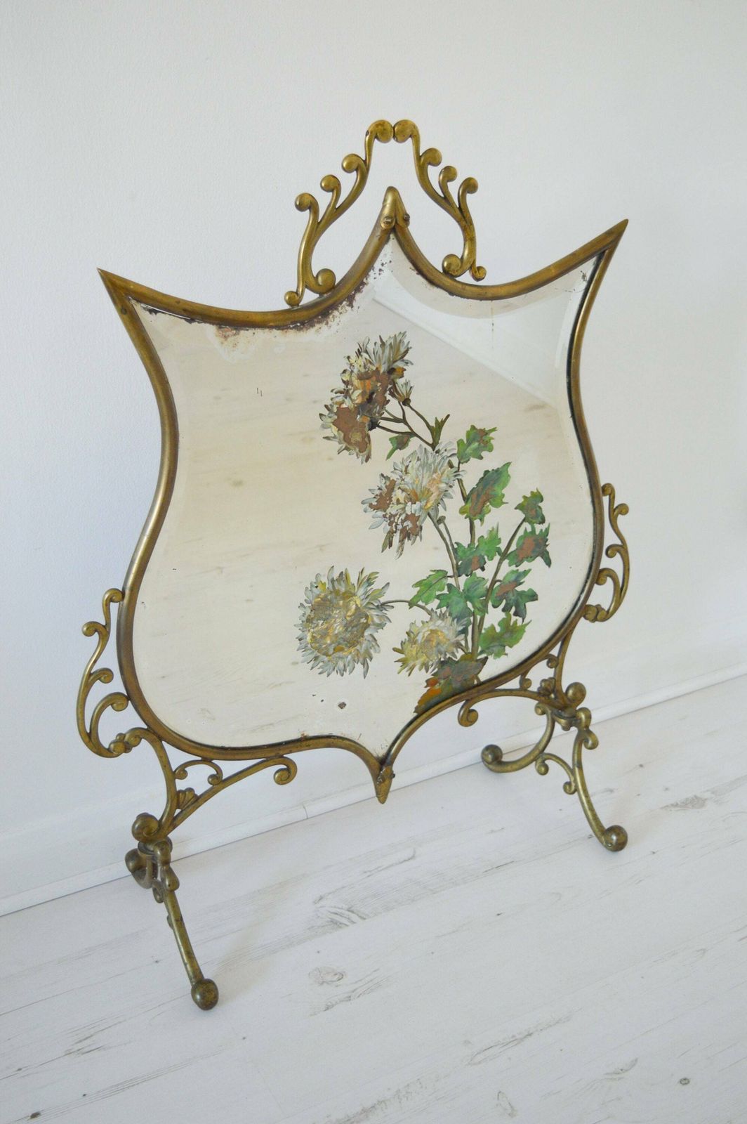 Rare Victorian Brass Mirrored Fire Screen With Hand Painted Flowers On Bevelled Mirror photo 600.0