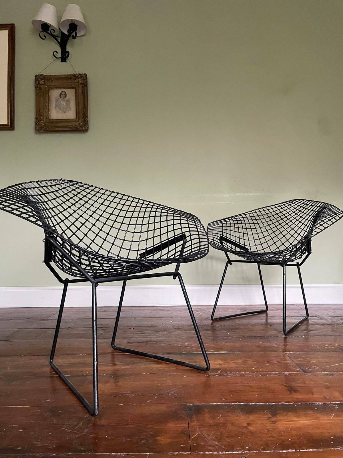 Vintage 1970s Harry Bertoia Diamond Chairs For Knoll   8 Available photo 345.0