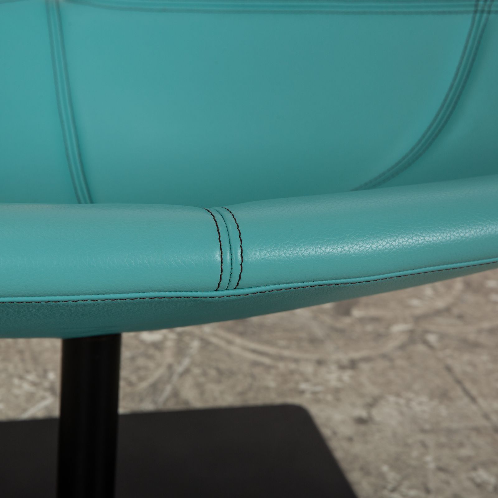 Moroso Fjord Leather Armchair Turquoise Blue Swivel Function photo for sale