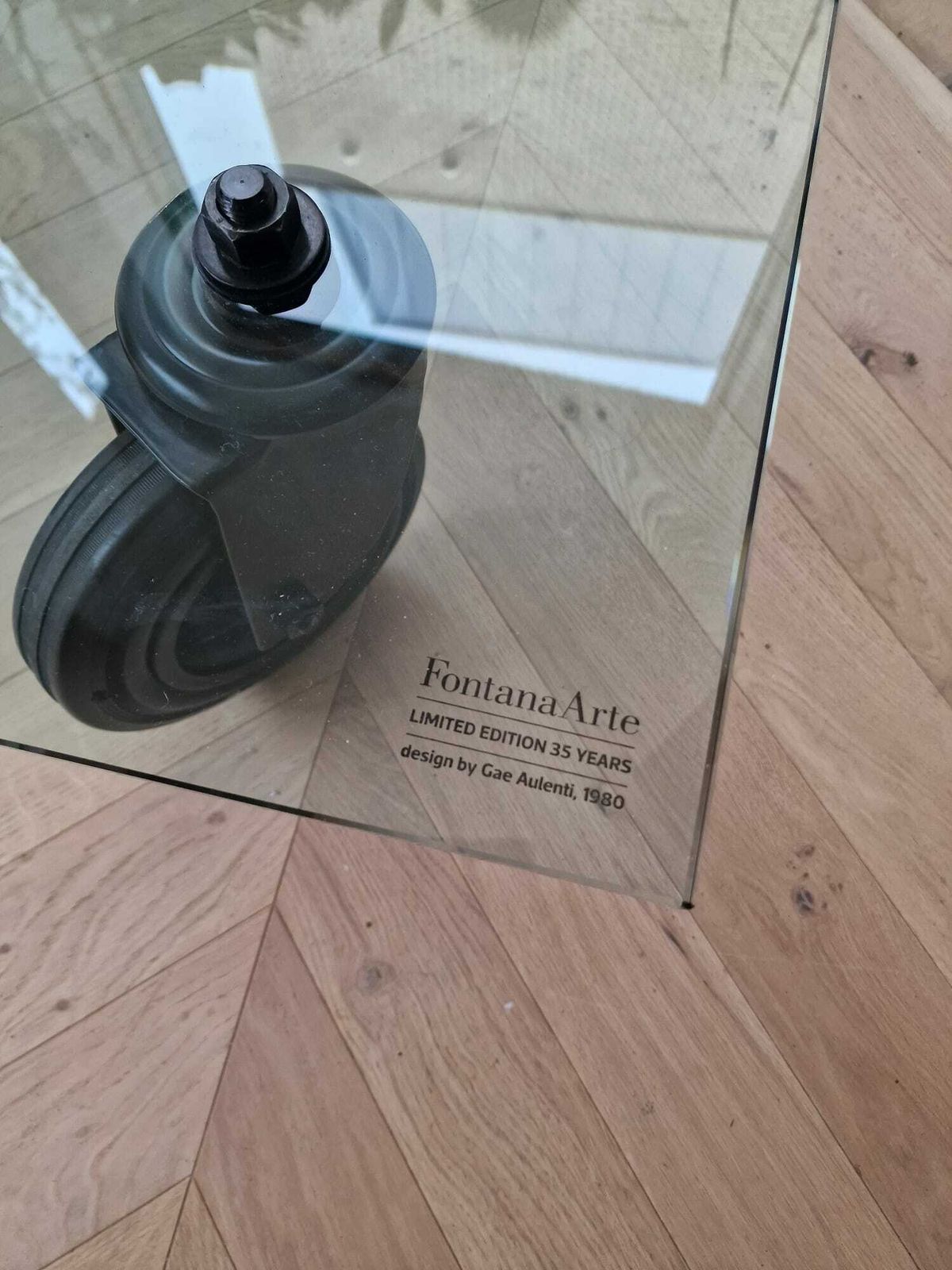 Glass Coffee Table Tavolo Con Ruote By Gae Aulenti For Fontanaarte photo for sale