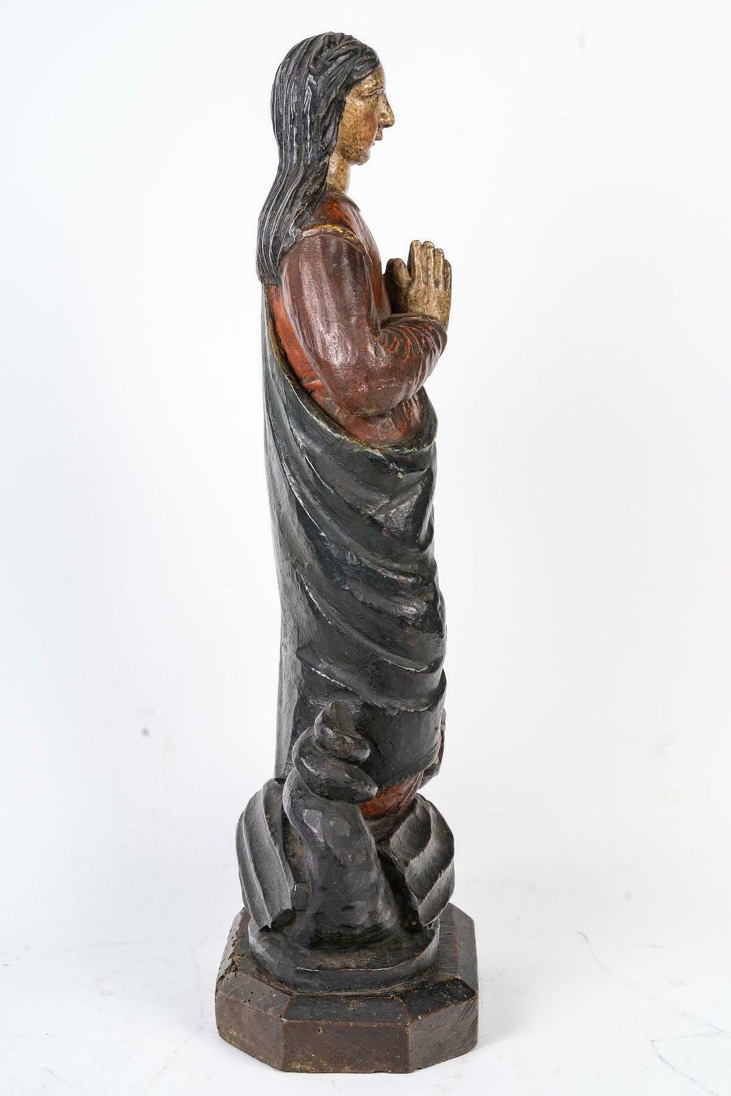 Sculpture In Polychrome Wood Representing Saint Marguerite, 18th Century. photo vinterior