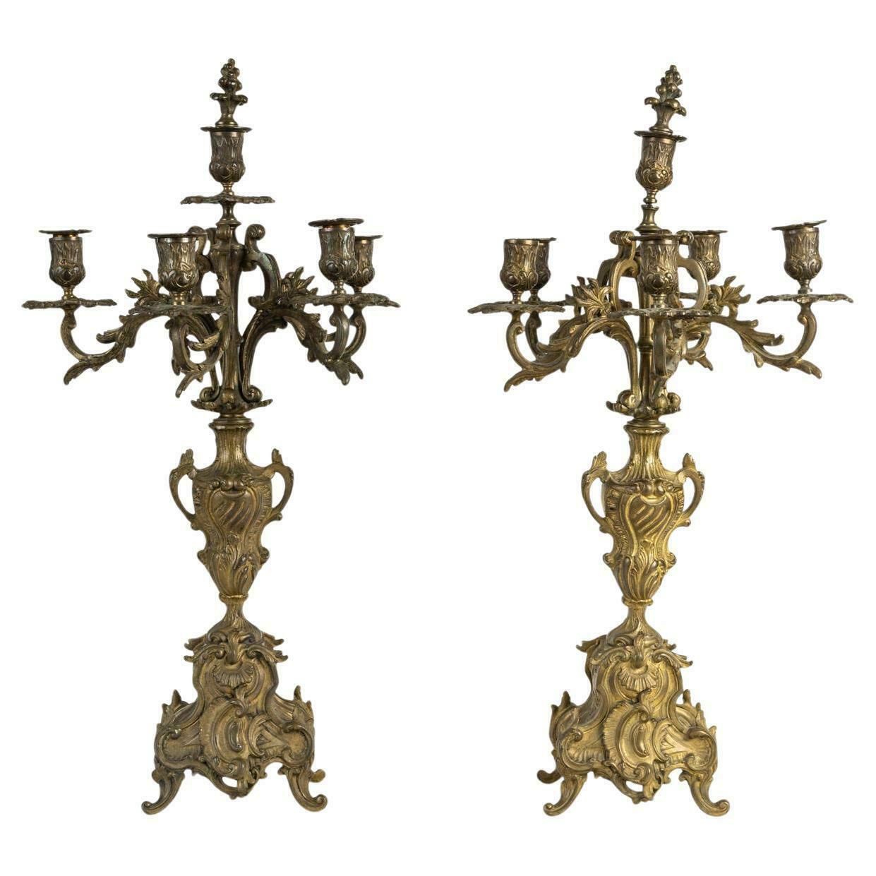 An Important Pair Of Bronze Candelabra From The 19th Century.