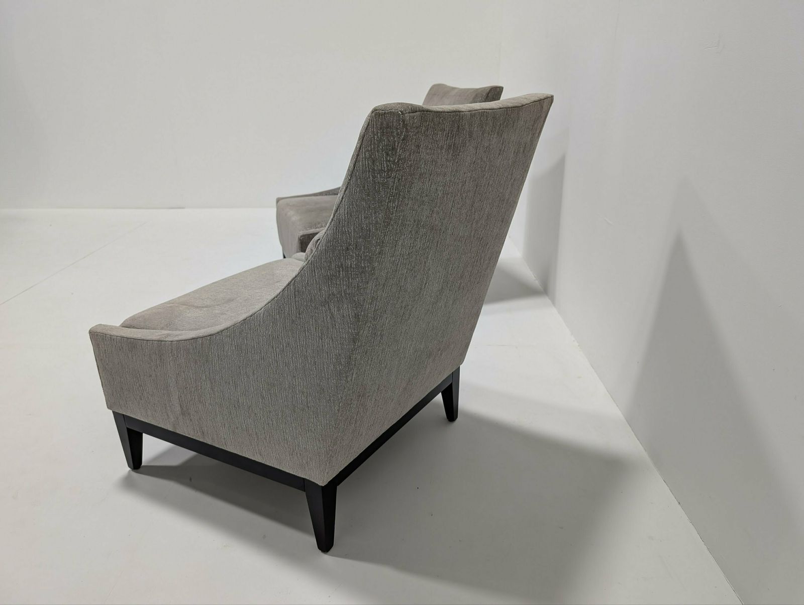 photo vinterior The Sofa And Chair Company Armchairs Pair