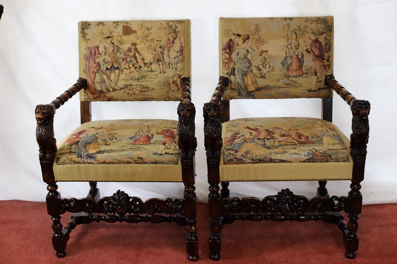 photo vinterior Beautiful Set Of Eight Italian Walnut Dining Armchairs In Renaissance Style
