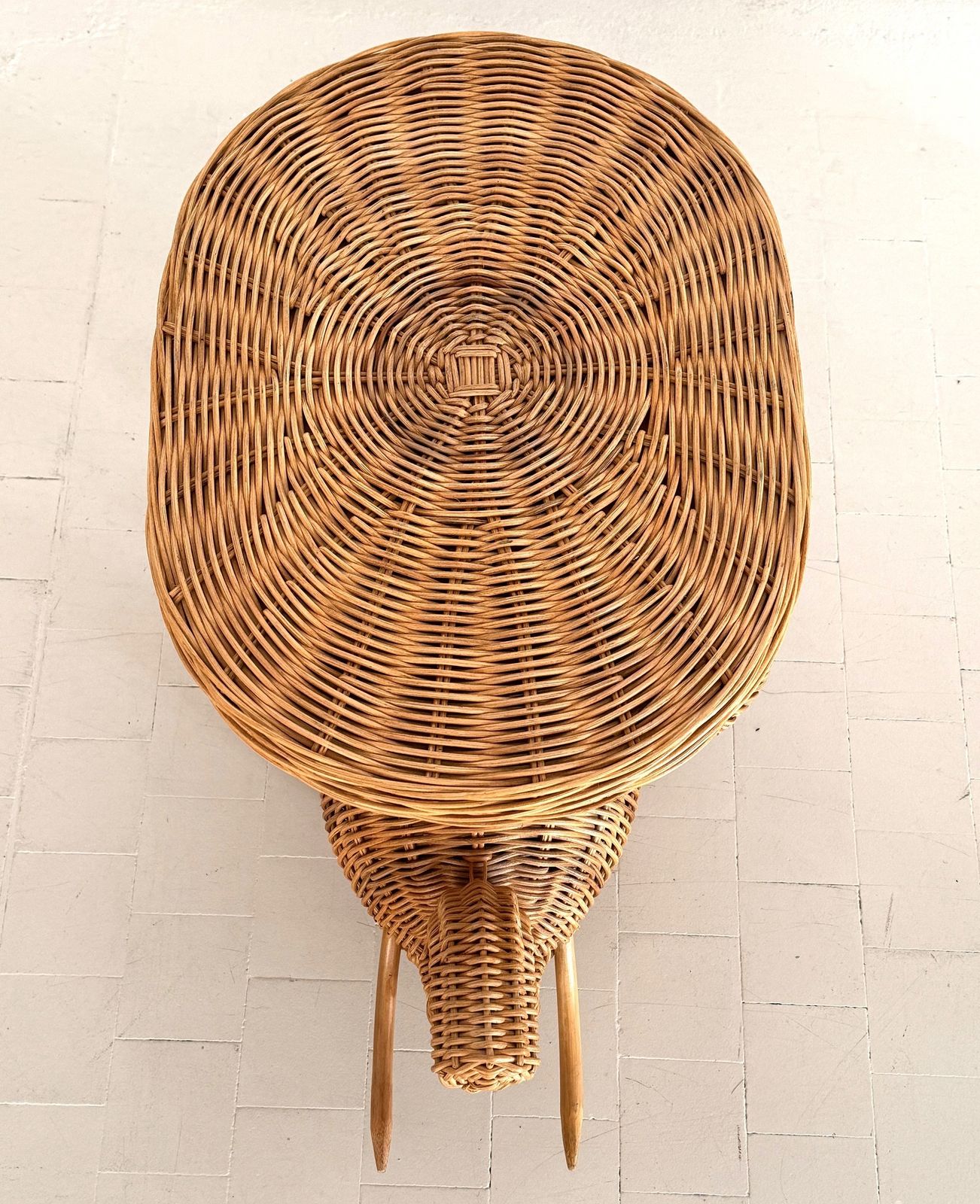 Italian Elephant Side Table In Wicker By Vivai Del Sud, 1970s photo buy