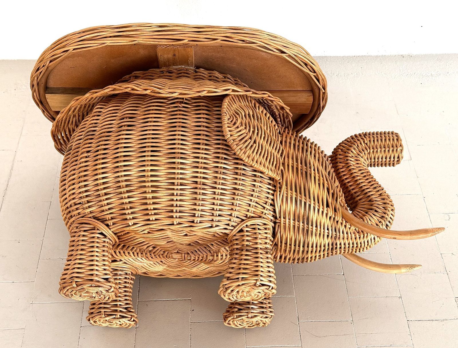 photo for sale Italian Elephant Side Table In Wicker By Vivai Del Sud, 1970s