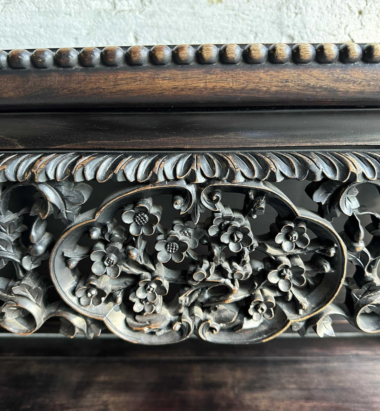 Antiek 19e Eeuws Qing Dynastie Handgesneden Console, Ca. 1860, China. photo 3448.0