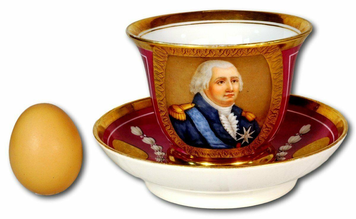 Large Chocolate Cup And Saucer In Paris Porcelain Representing King Louis XVIII