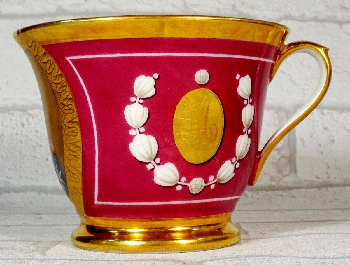 Large Chocolate Cup And Saucer In Paris Porcelain Representing King Louis XVIII photo for sale