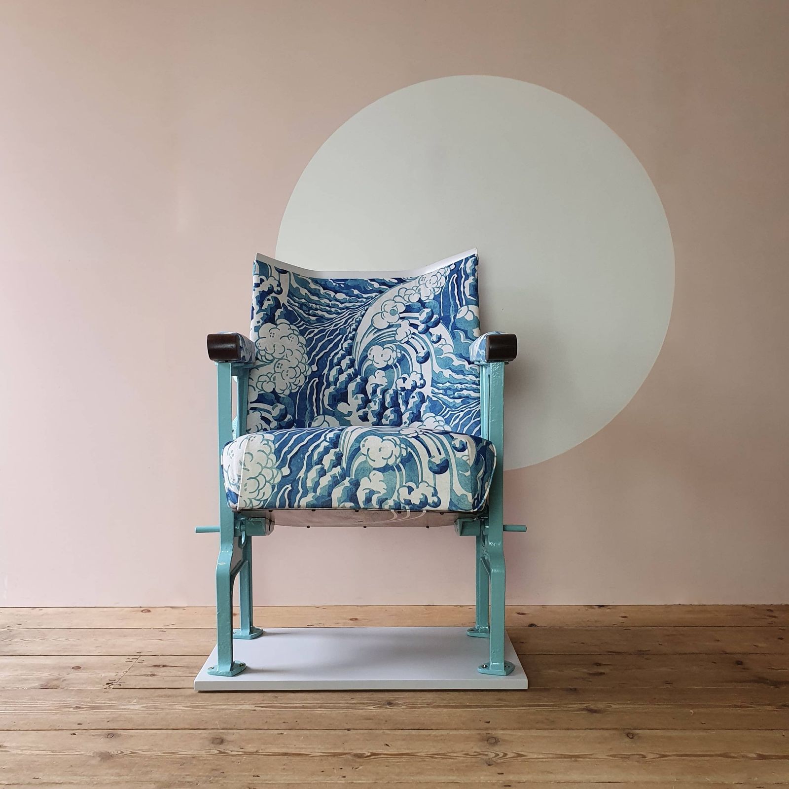 Single Vintage Cinema Seat In Wave Fabric With Padded Armrests