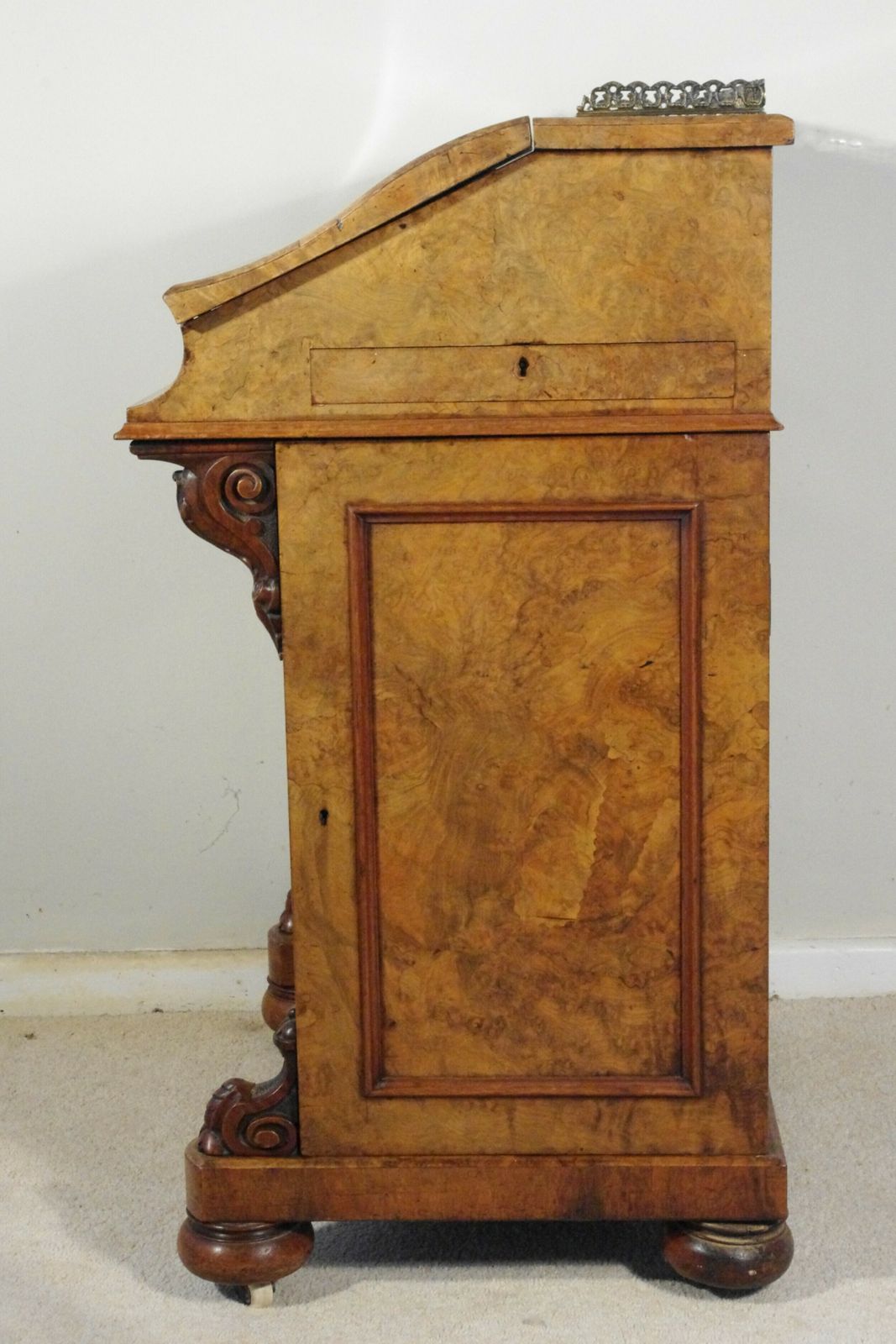 Victorian Burr Walnut Davenport photo 995.0
