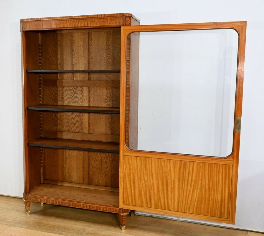 Flamed Mahogany Bookcase, Louis XVI Style – Mid 19th Century photo Furniture