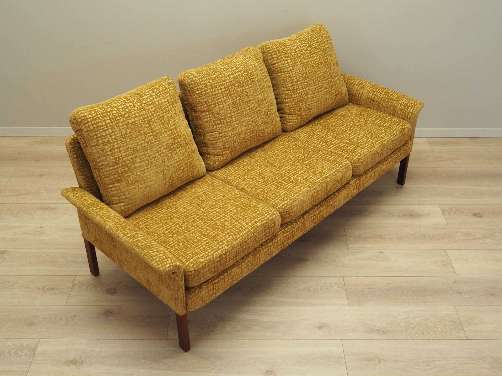 Mustard Sofa, Danish Design, 1960s, Designer: Hans Olsen photo vintage