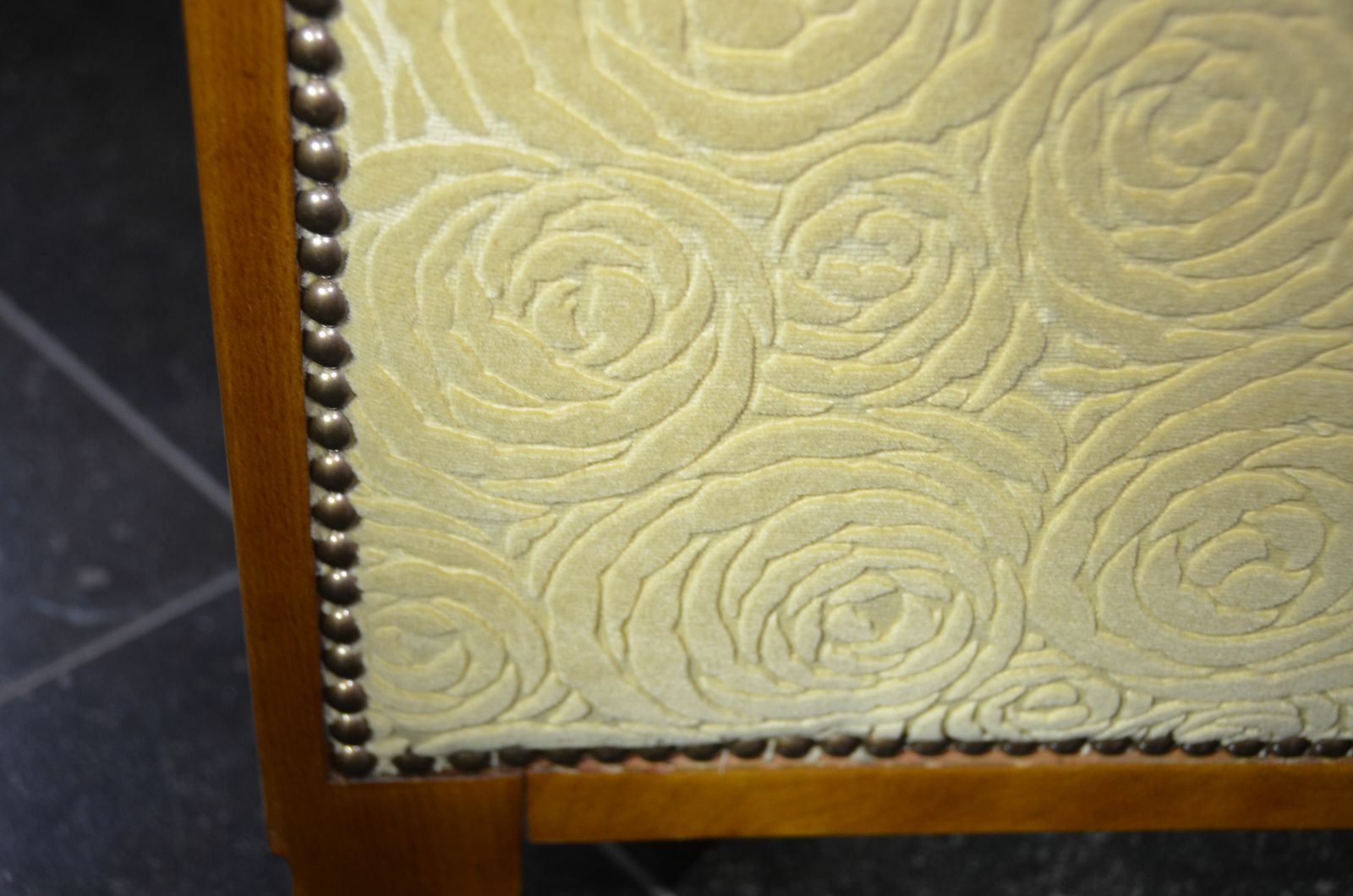 Set Of Armchairs And Ottomans Art Deco photo vinterior
