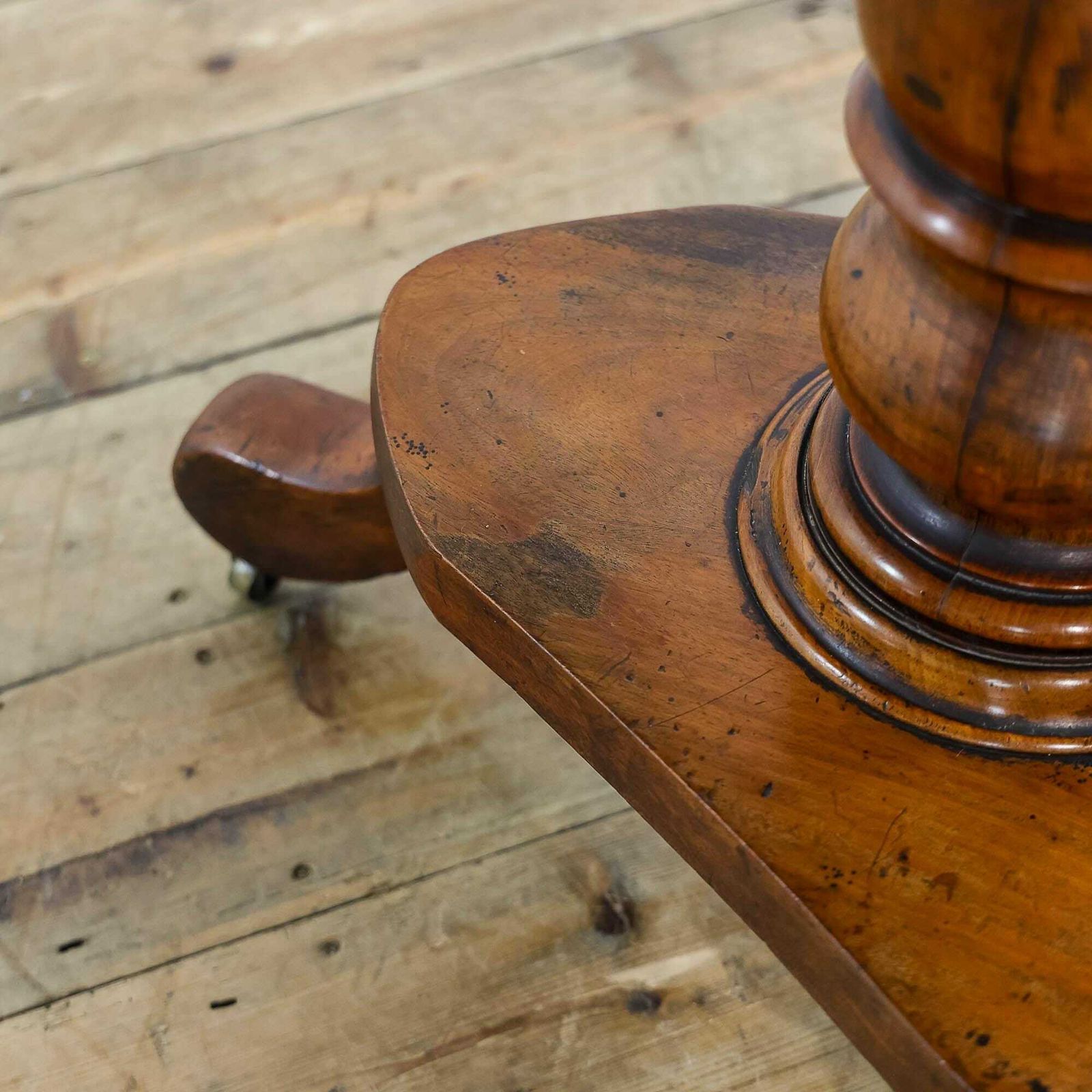 Antique Victorian Mahogany Side Table | Antique Table | Antique Oak Table | Side Table | Antique Furniture (M 5683) photo buy