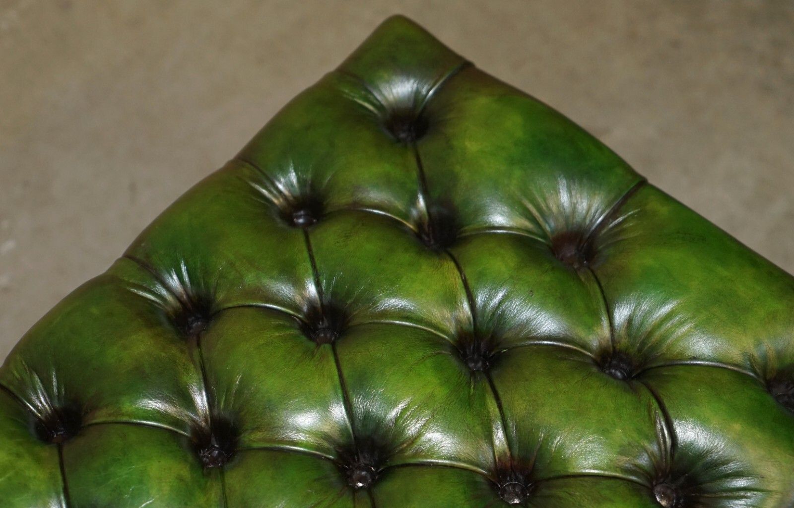 Antique William IV 1830 Green Leather Rosewood Chesterfield Stool Piano Bench photo vinterior