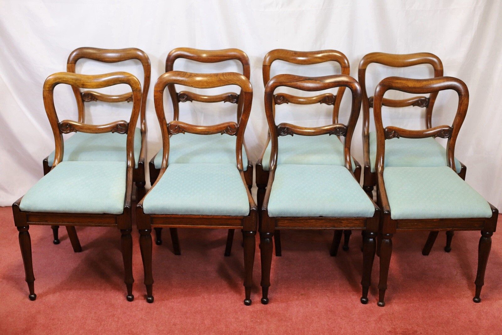 Lovely Set Of Eight Victorian Balloon Back Rosewood Dining Chairs