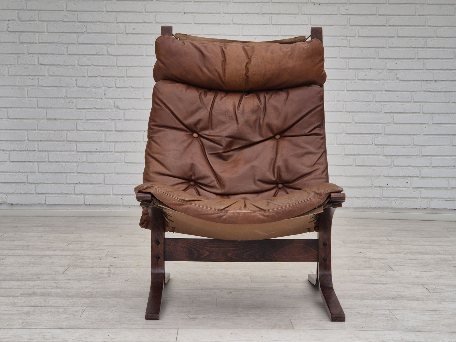 1970s, Norwegian Design By Ingmar Relling, Model "Siesta" For Westnofa, Original Condition. photo for sale