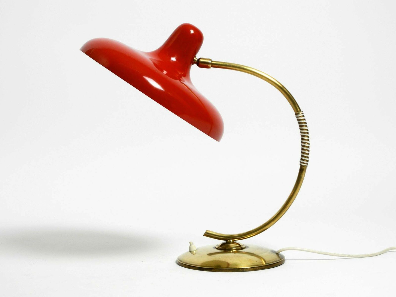 Beautiful Large Mid Century Modern Brass Table Lamp With Red Metal Shade photo for sale